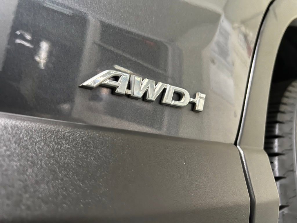 Used 2017 Toyota RAV4 XLE image 12