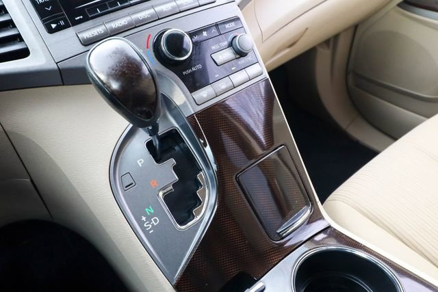 Used 2010 Toyota Venza AWD image 8