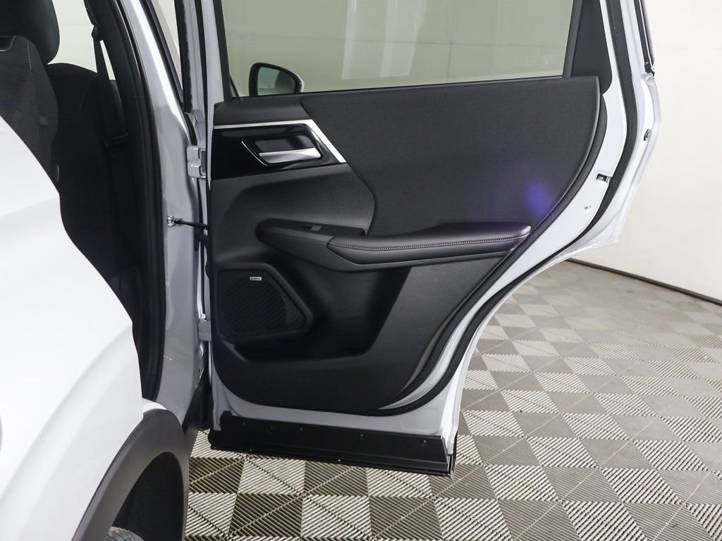 New 2026 Mitsubishi Outlander ES FWD image 25