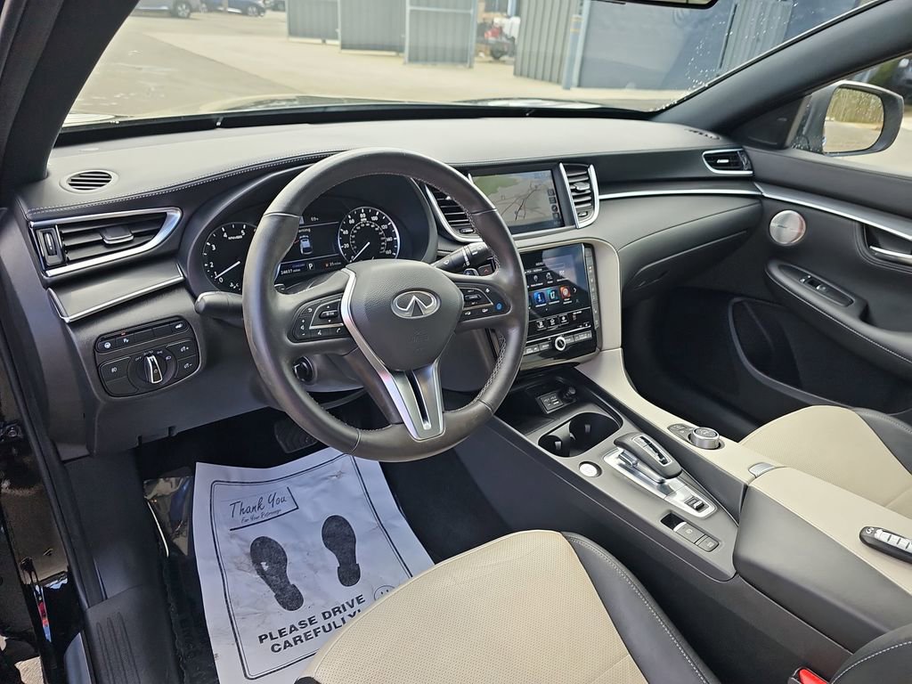 Used 2025 INFINITI QX55 Essential image 20