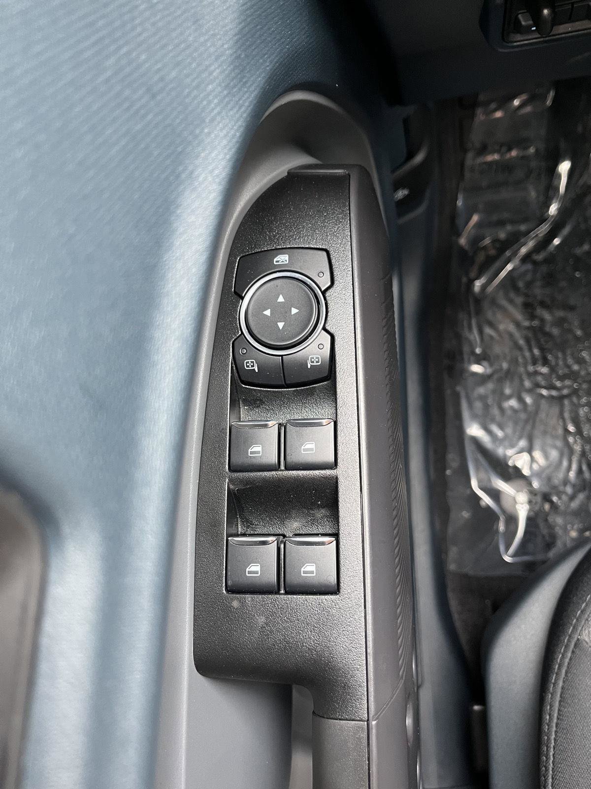 New 2025 Ford Maverick XLT w/ XLT Luxury Package image 16