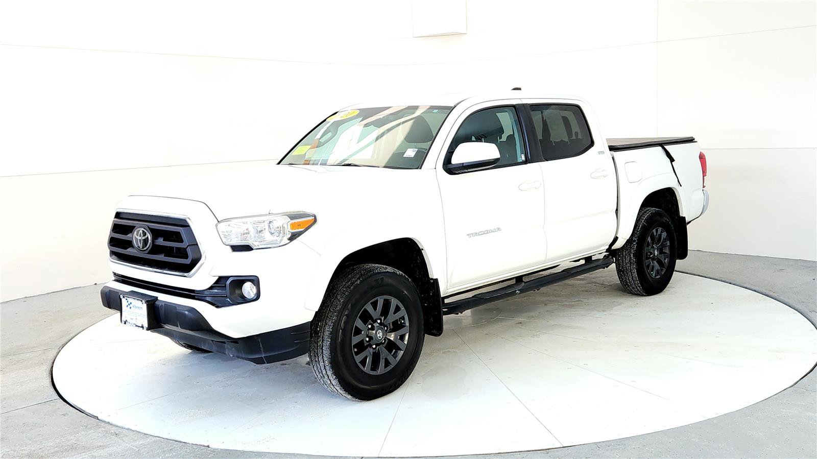 Used 2020 Toyota Tacoma SR5 image 8