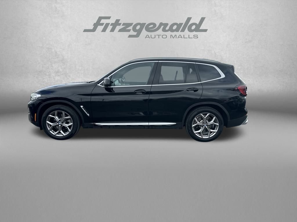 Used 2023 BMW X3 xDrive30i image 4