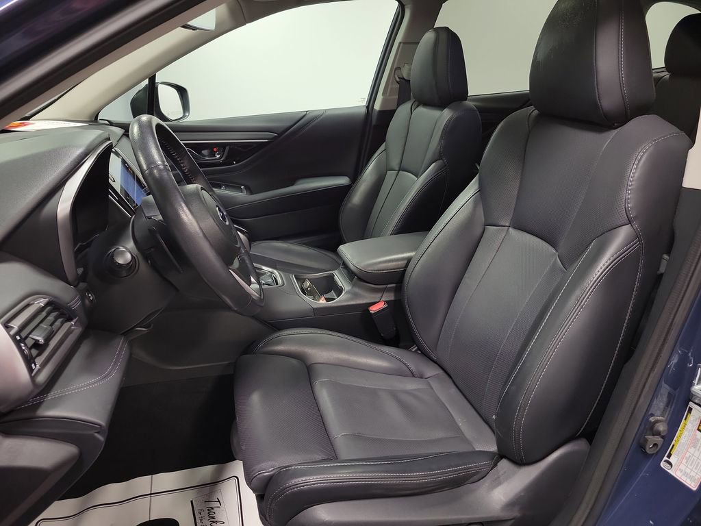 Used 2025 Subaru Outback Limited image 13