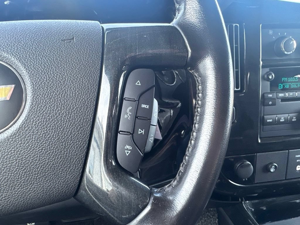 Used 2016 Chevrolet Express 2500 RWD image 38