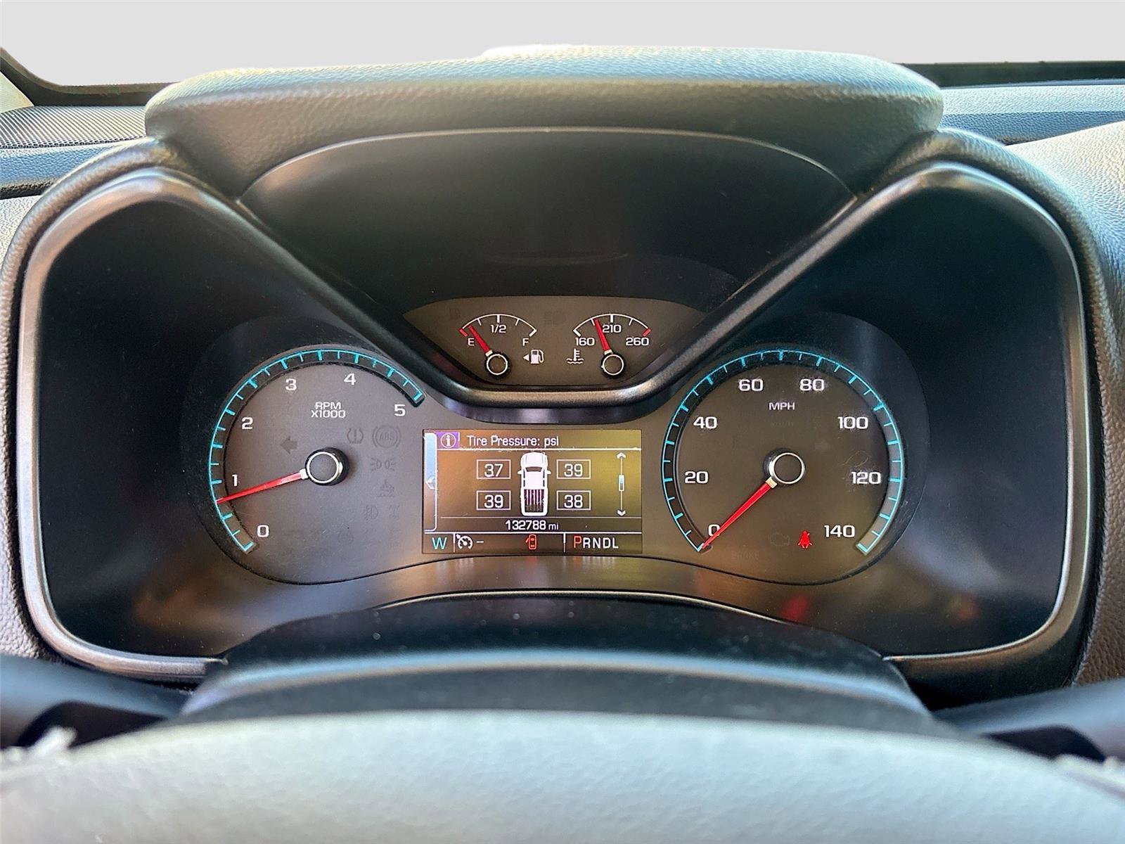 Used 2018 Chevrolet Colorado ZR2 image 13