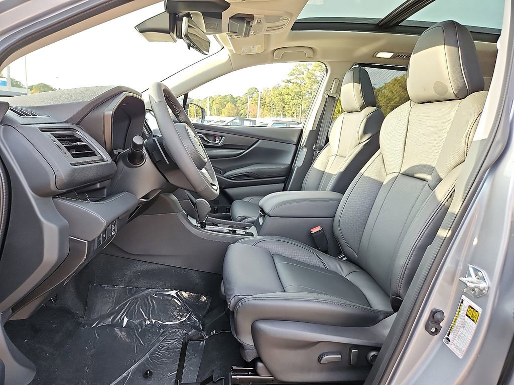 Certified 2025 Subaru Ascent Bronze Edition w/ Onyx Package image 9