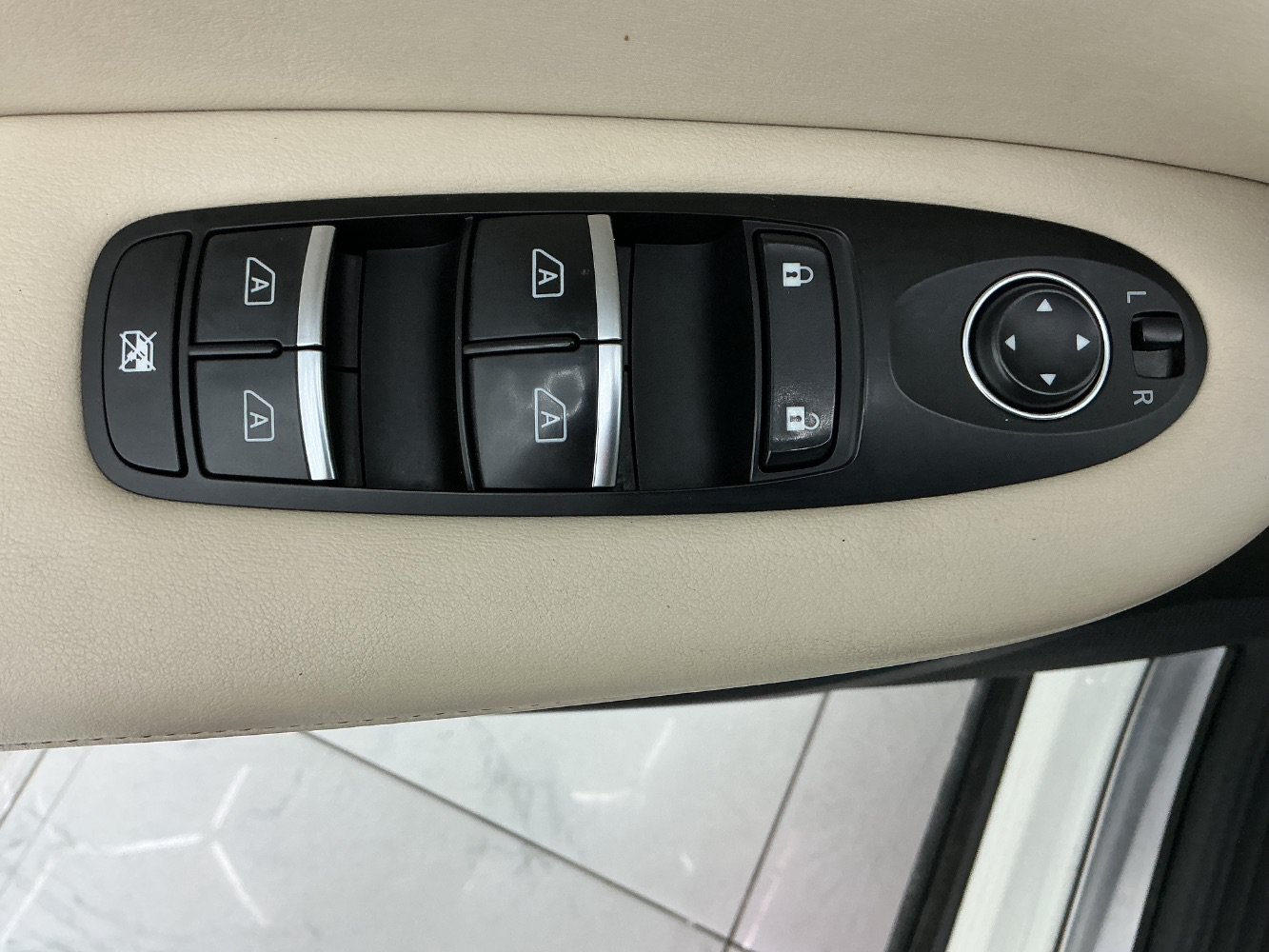 Used 2020 INFINITI QX50 Essential w/ Convenience Package FWD image 40