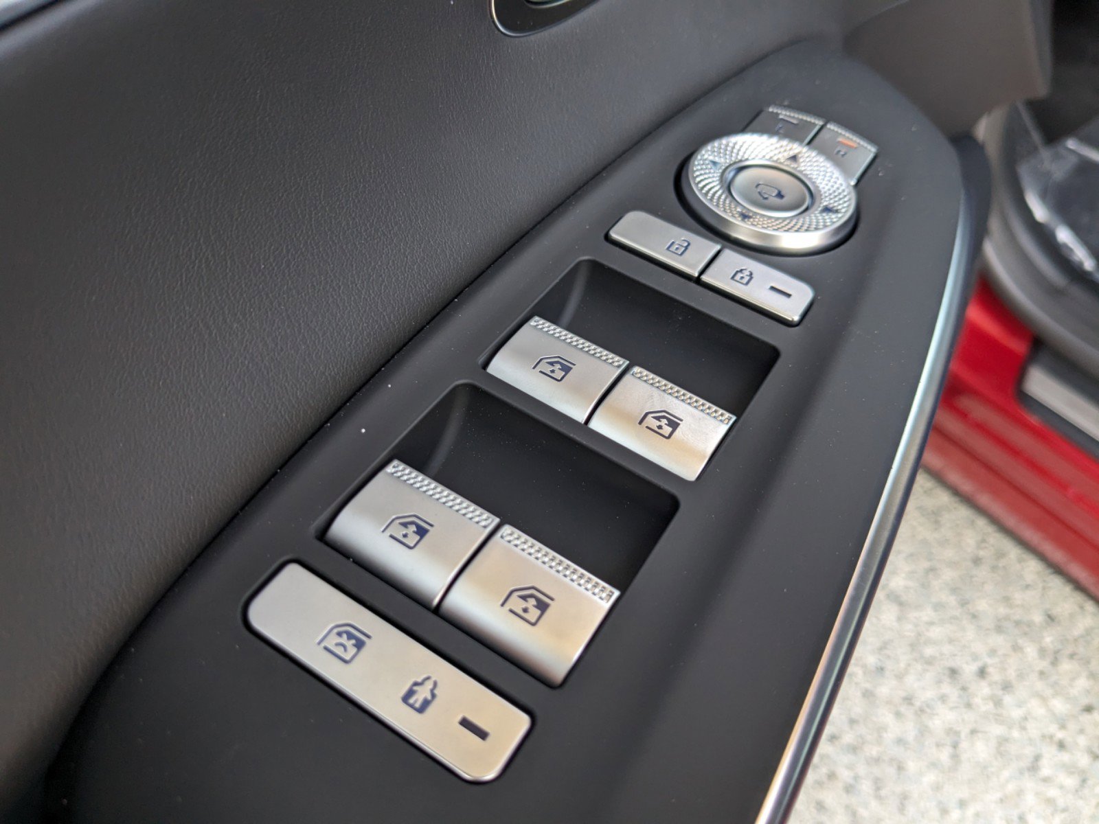 Used 2024 Genesis GV70 3.5T Sport image 20