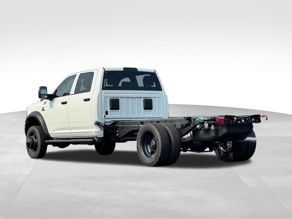 New 2026 RAM 5500 Tradesman AWD/4WD image 5