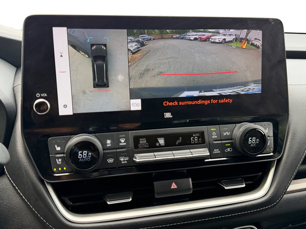 Used 2024 Toyota Grand Highlander AWD image 21