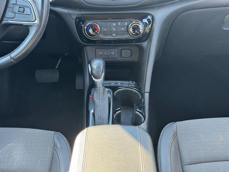 Used 2021 Buick Encore GX Preferred w/ Sport Touring Package FWD image 15