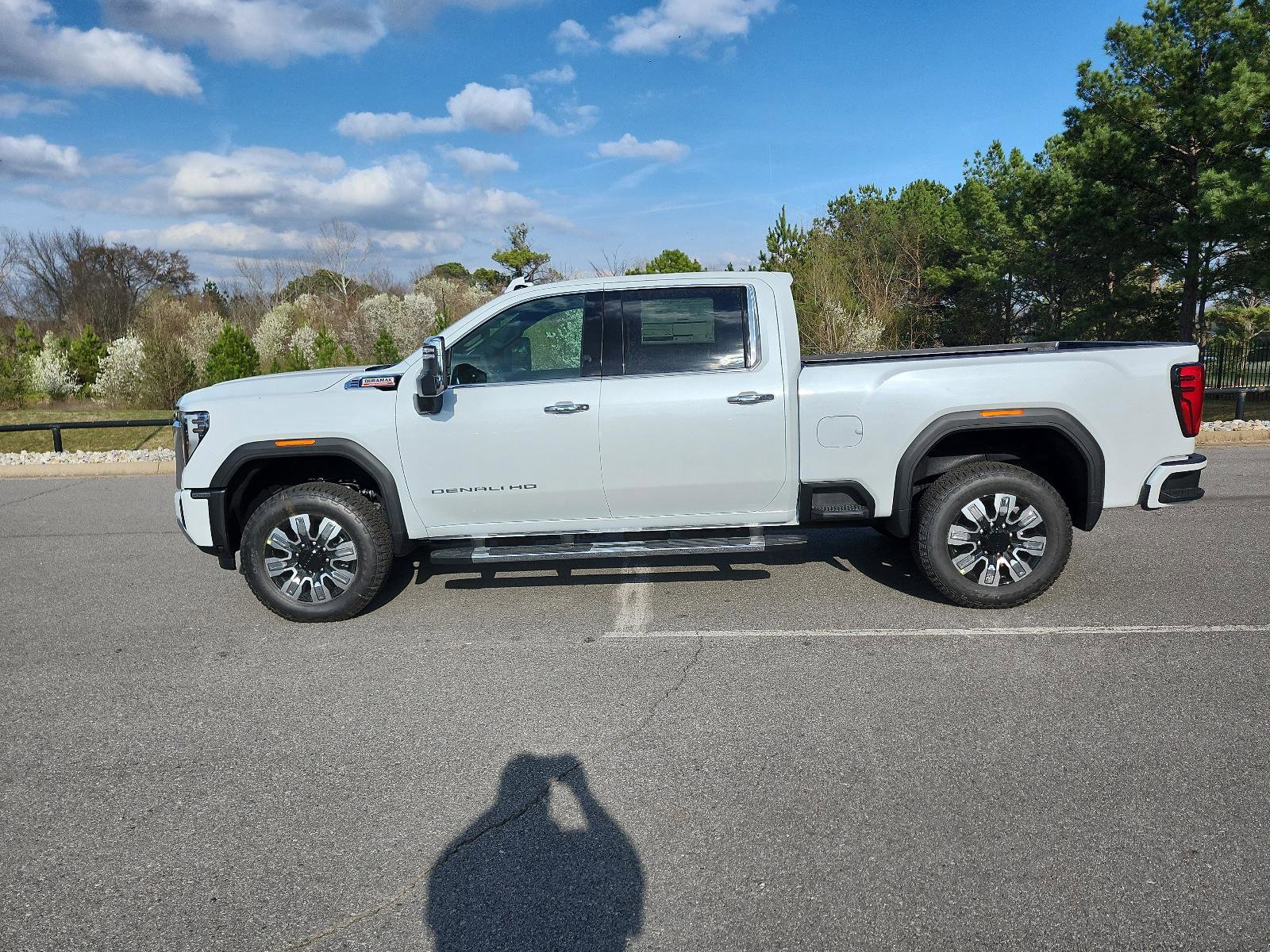 New 2026 GMC Sierra 2500 Denali image 2