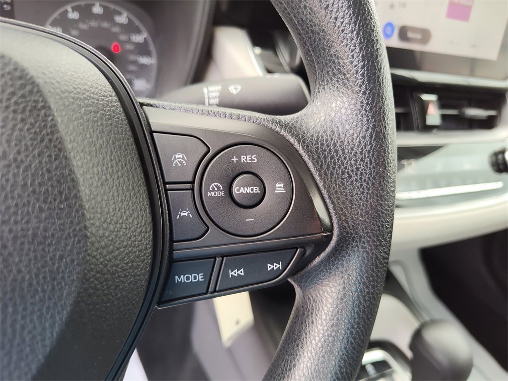 Used 2024 Toyota Corolla LE image 26