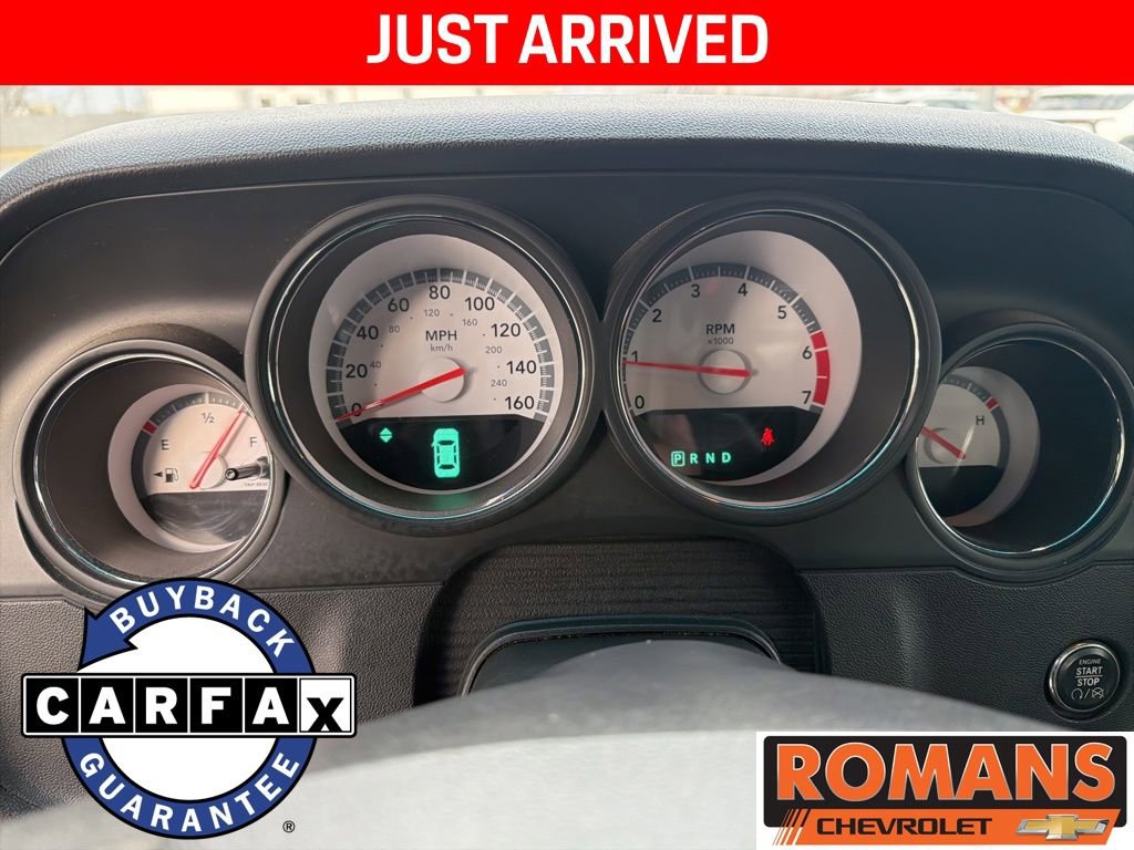 Used 2009 Dodge Challenger R/T image 12