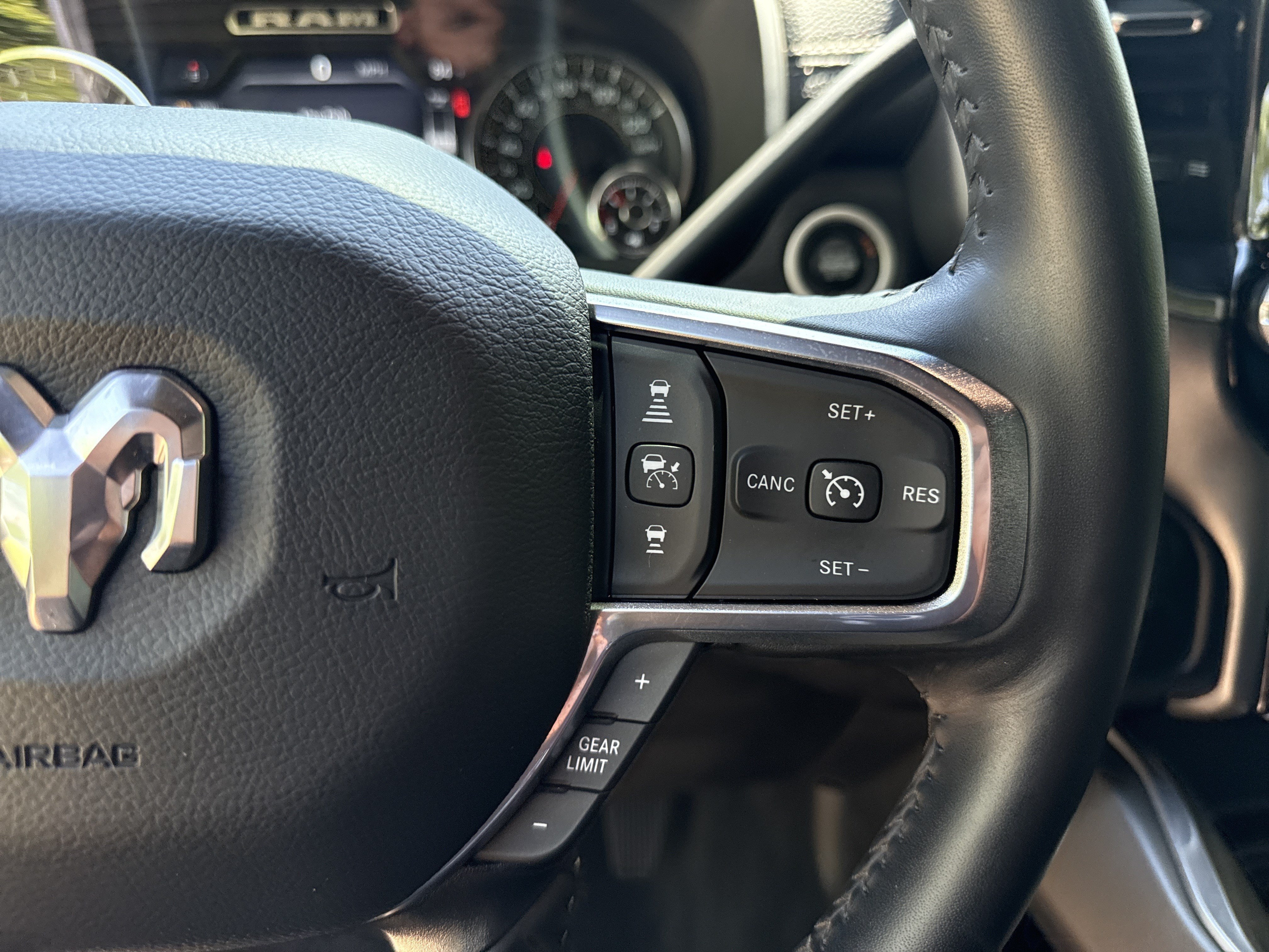 Used 2024 RAM 3500 Laramie w/ Night Edition AWD/4WD image 24