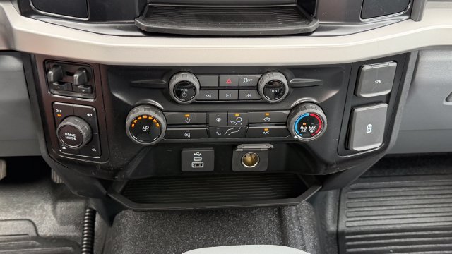 New 2026 Ford F350 XL w/ FX4 Off-Road Package AWD/4WD image 21