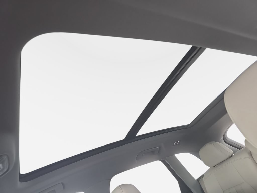 Certified 2025 Audi Q5 Premium w/ Premium Plus AWD/4WD image 18