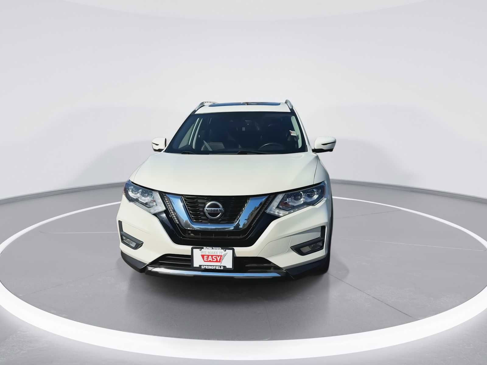 Used 2020 Nissan Rogue SL w/ Premium Package image 3