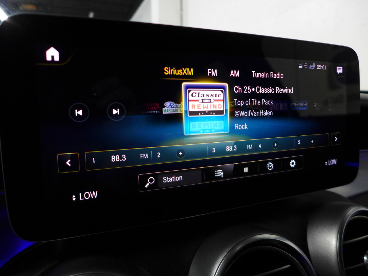 Used 2020 Mercedes-Benz GLC 300 image 30