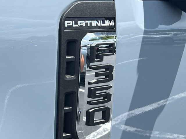 New 2026 Ford F350 4x4 Crew Cab Super Duty image 18