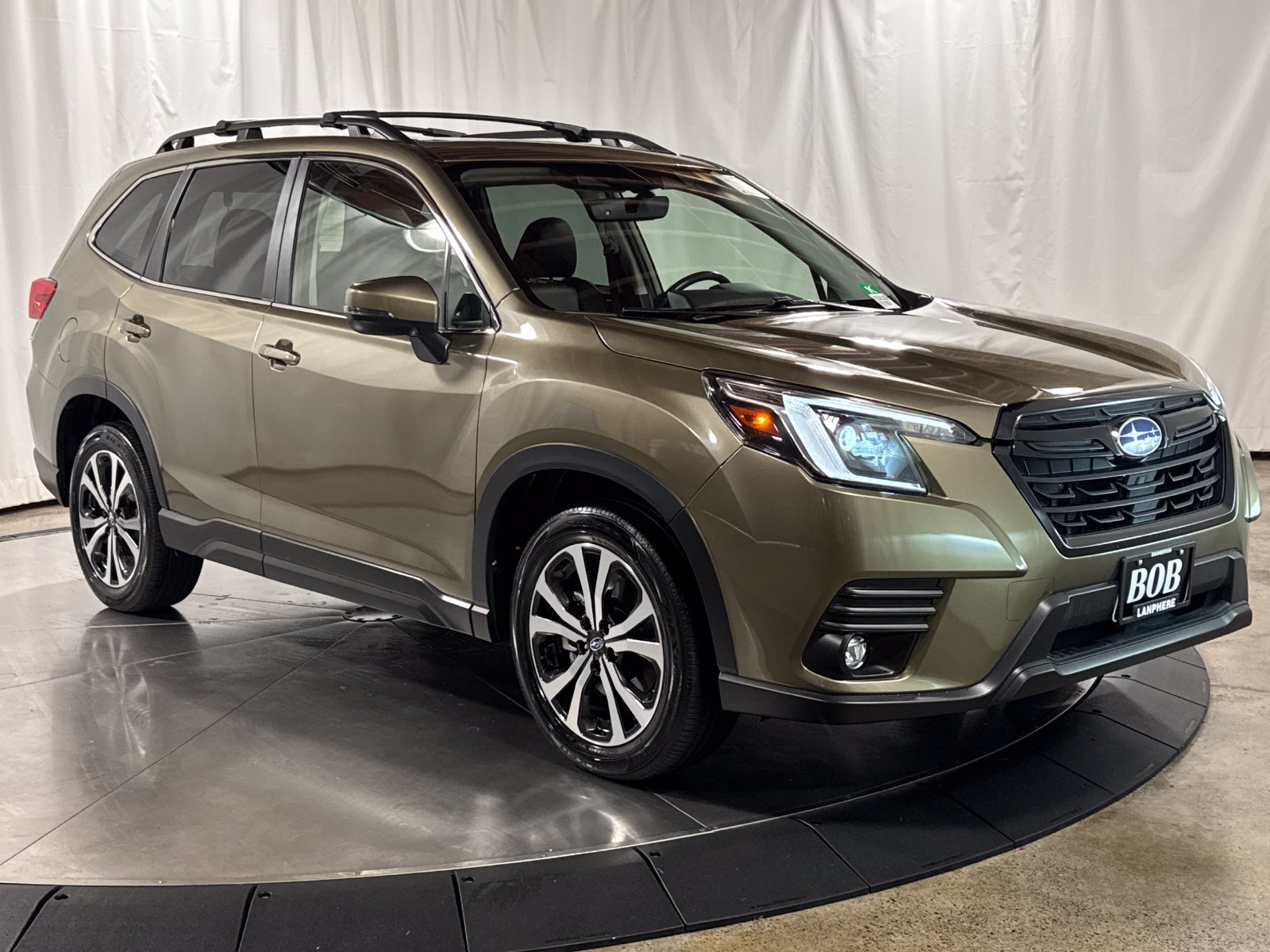 Used 2024 Subaru Forester Limited w/ Convenience Package AWD/4WD image 7