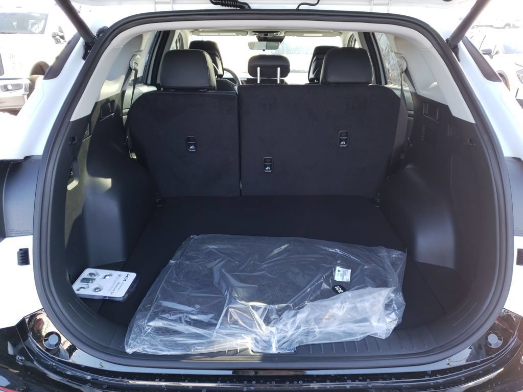 New 2026 Kia Sportage SX AWD/4WD image 7