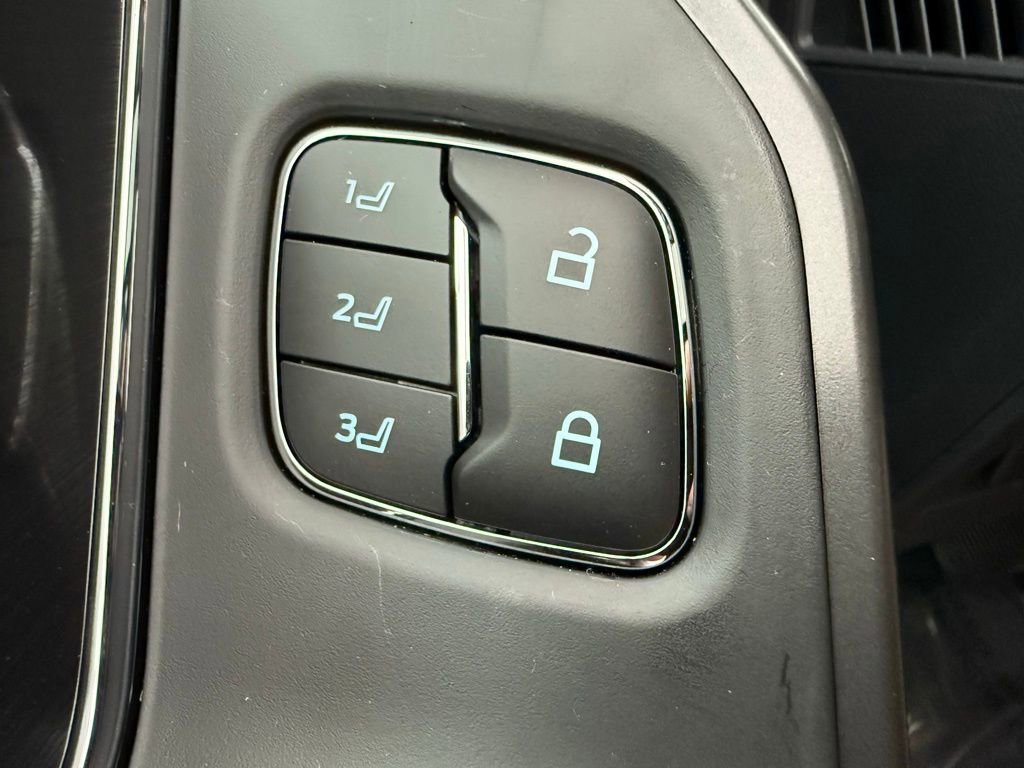 New 2025 Ford F150 Lariat w/ Equipment Group 502A High image 20