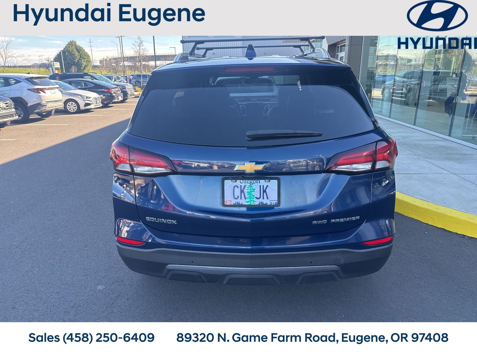 Used 2023 Chevrolet Equinox Premier image 3