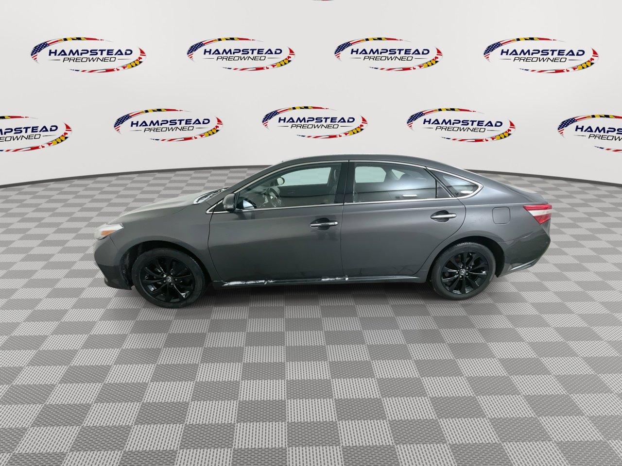 Used 2018 Toyota Avalon XLE image 5