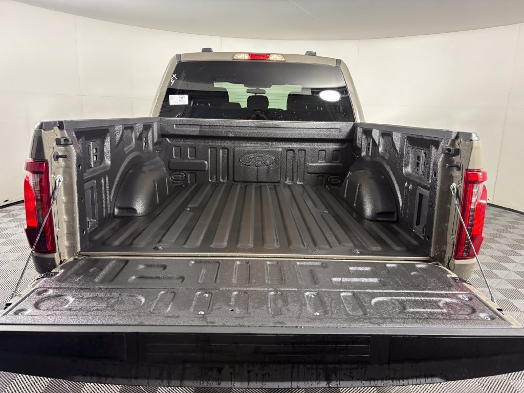 New 2026 Ford F150 STX w/ Equipment Group 201A FX4 AWD/4WD image 31