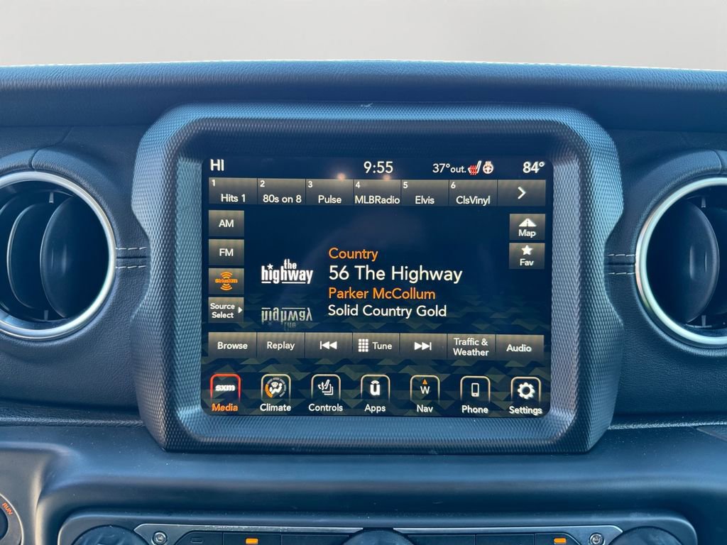 Used 2023 Jeep Wrangler Unlimited Sahara w/ Cold Weather Group image 18