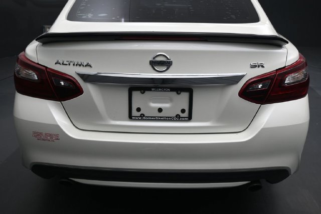 Used 2017 Nissan Altima 2.5 SR w/ Midnight Edition Package FWD image 13