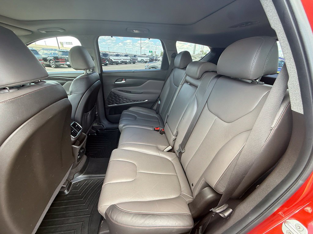 Used 2020 Hyundai Santa Fe SEL FWD image 11