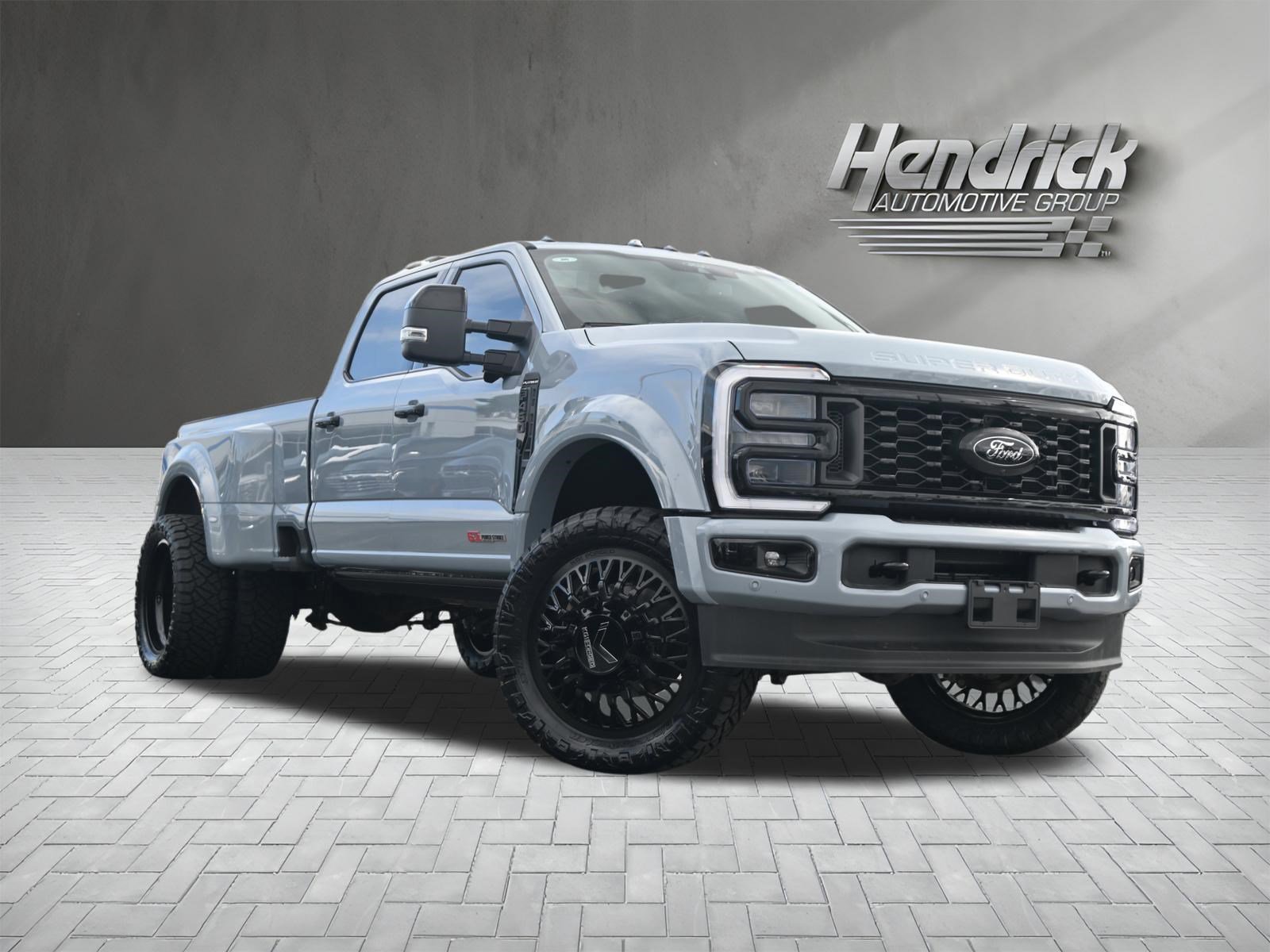 Used 2026 Ford F450 Platinum w/ Platinum Plus Package AWD/4WD video 2