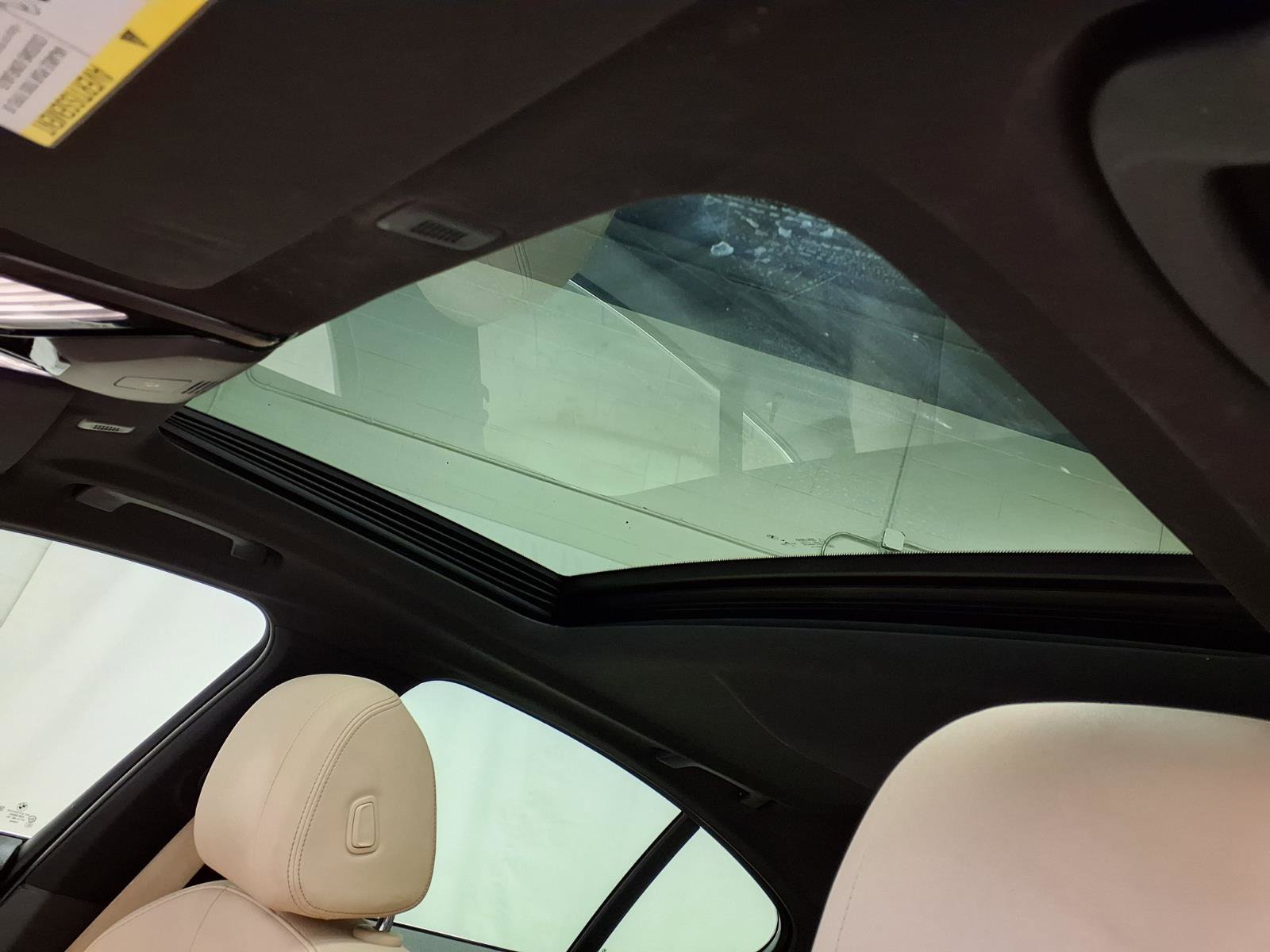 Used 2022 BMW 540i w/ Premium Package RWD image 12