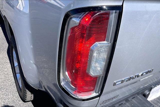 Used 2017 GMC Canyon SLE RWD image 32