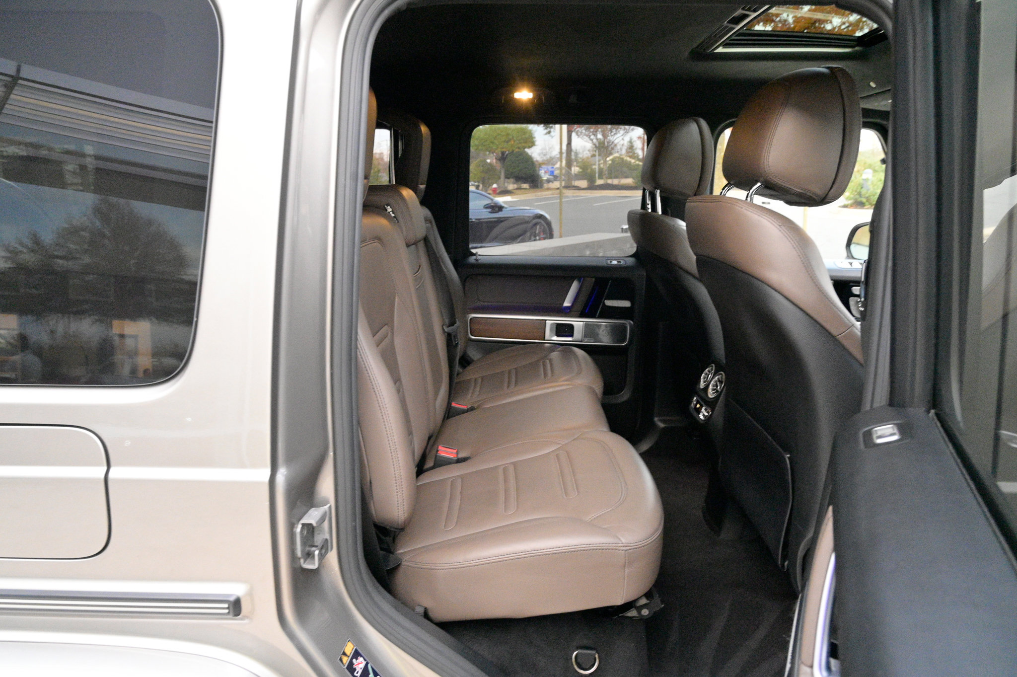 Used 2021 Mercedes-Benz G 550 image 48