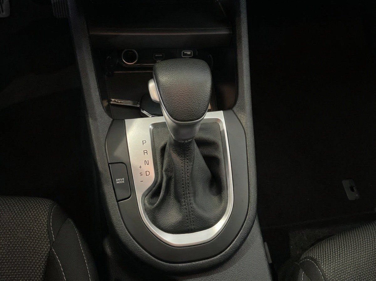 Used 2024 Kia Forte LXS FWD image 19