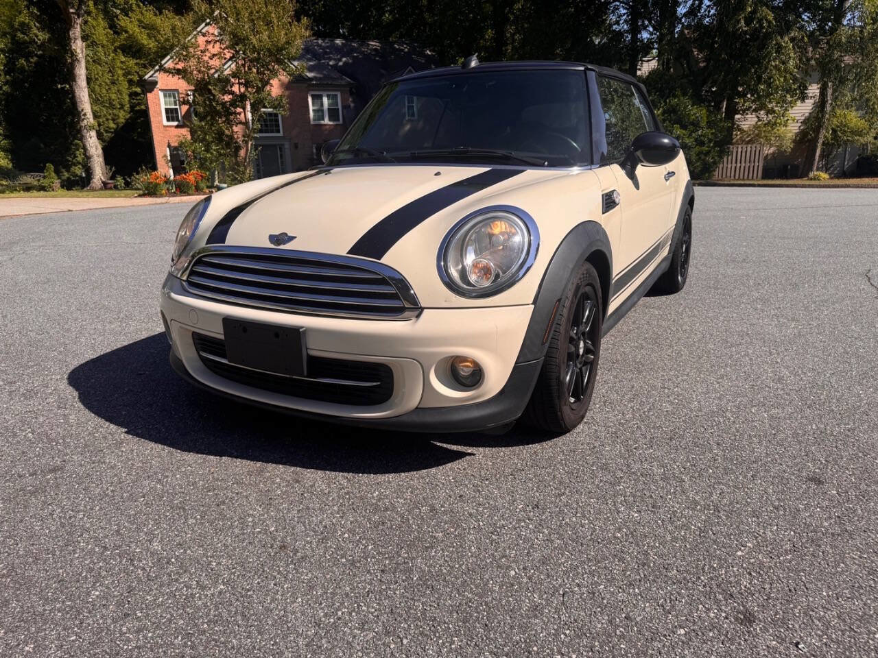 Used 2015 MINI Cooper Convertible FWD image 2