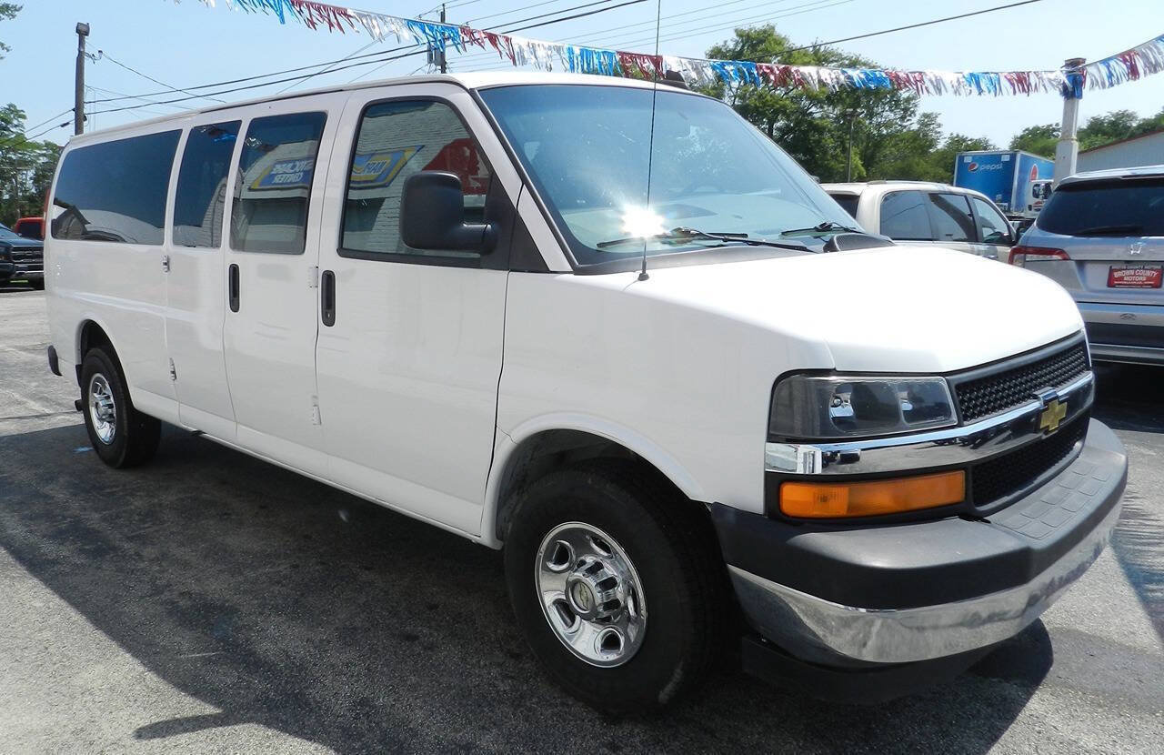 Used 2016 Chevrolet Express 3500 LT w/ LT Preferred Equipment Group RWD image 5