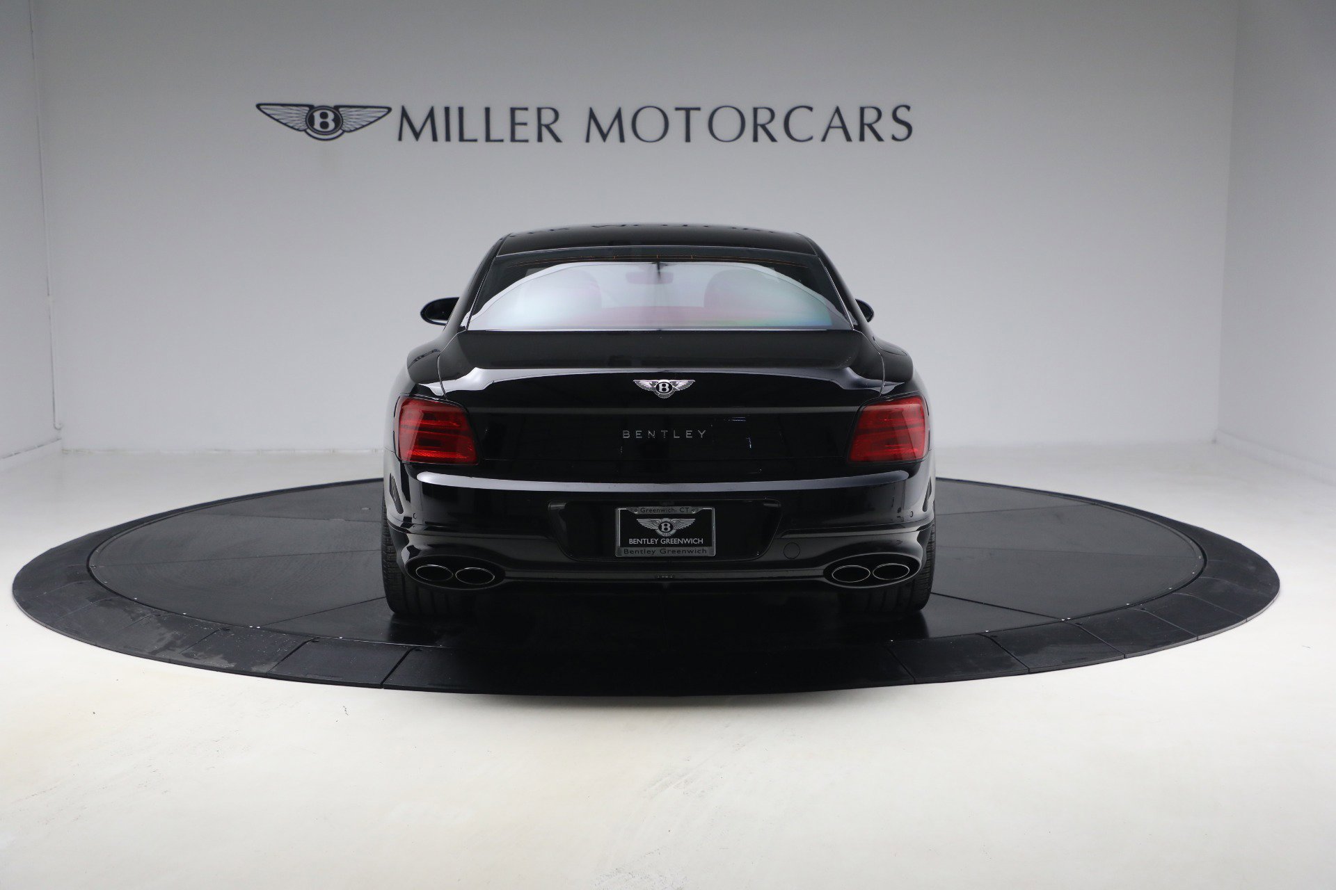 Used 2023 Bentley Flying Spur V8 image 6