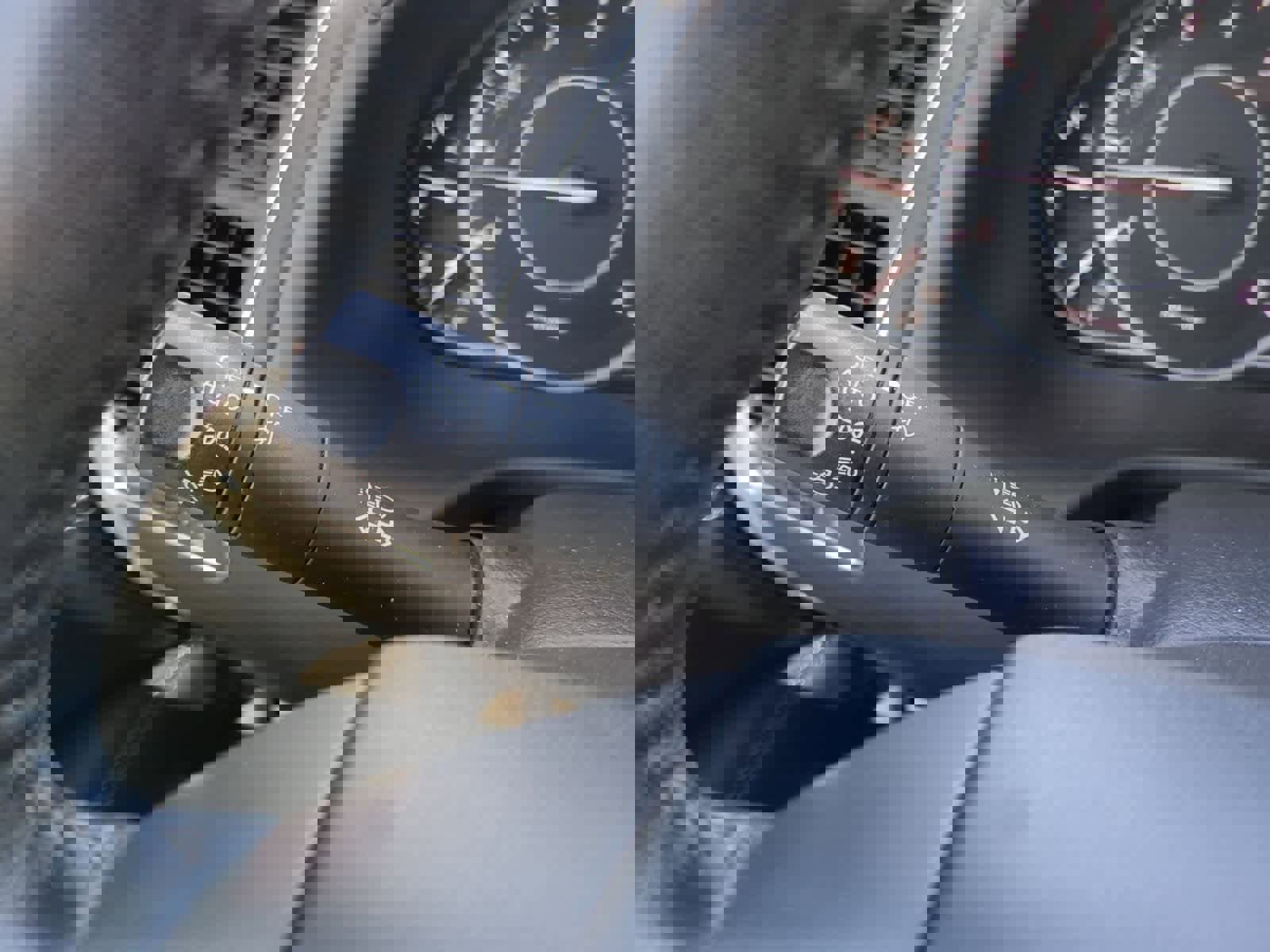 Used 2017 Nissan Armada Platinum image 28