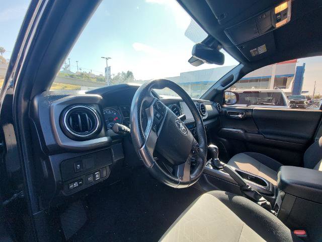 Used 2022 Toyota Tacoma TRD Sport w/ Technology Package AWD/4WD image 10