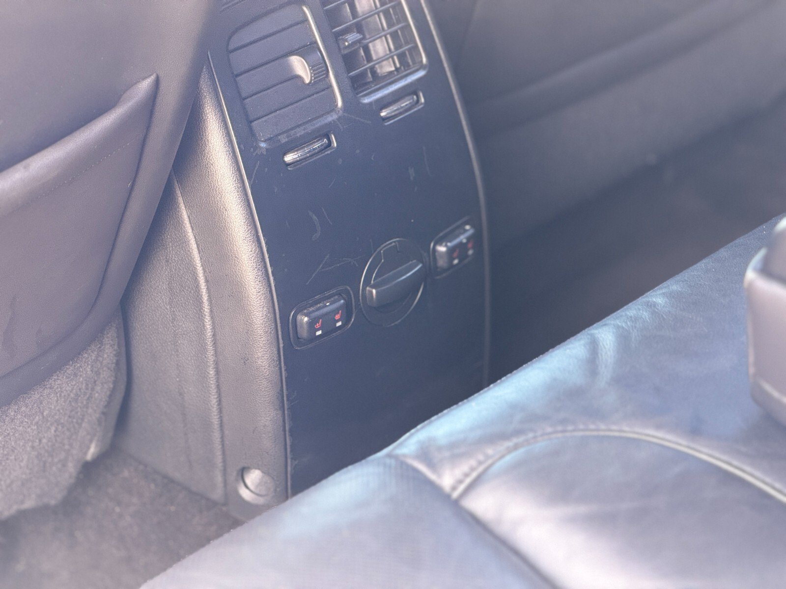 Used 2013 Lincoln MKS AWD image 12