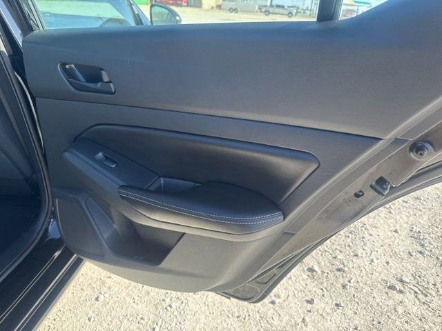 Used 2024 Nissan Altima 2.5 SV image 18