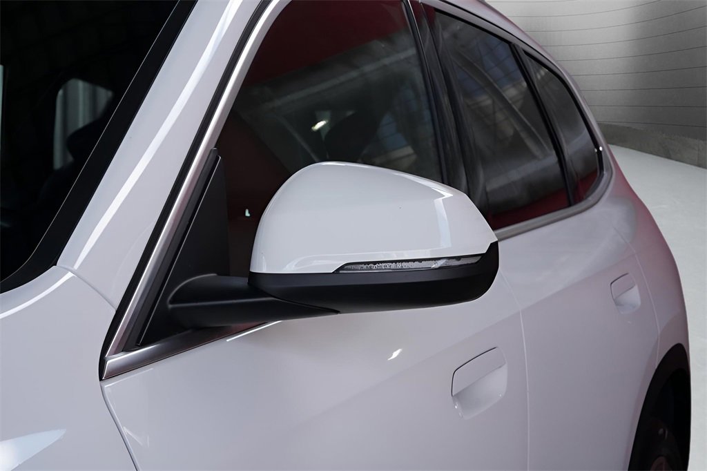 Used 2023 BMW X1 xDrive28i image 15