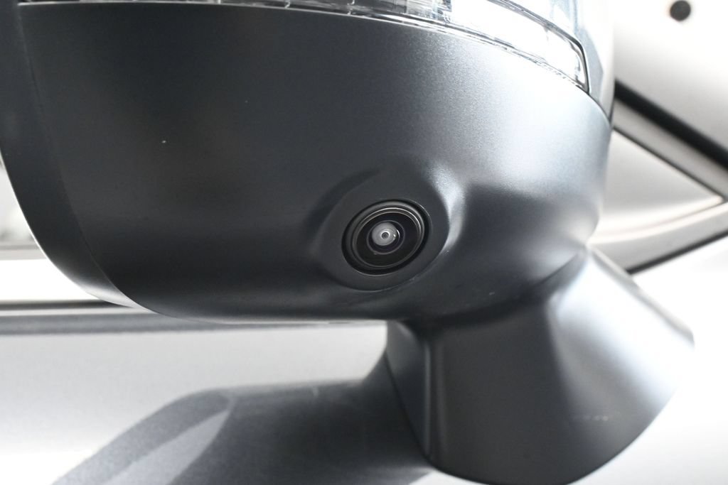 New 2026 Mitsubishi Outlander SEL FWD image 49