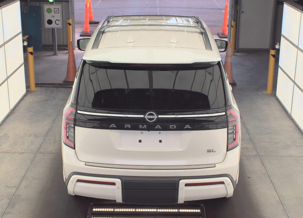 Used 2025 Nissan Armada SL w/ Captain's Chari Seat Package RWD image 6