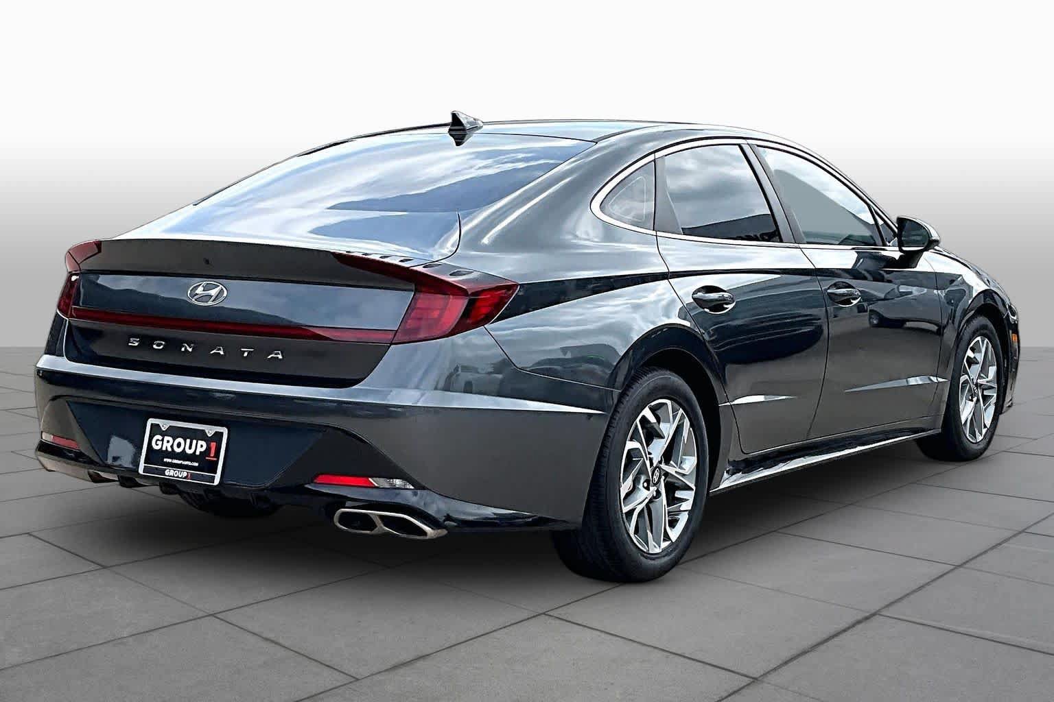 Used 2023 Hyundai Sonata SEL FWD image 12